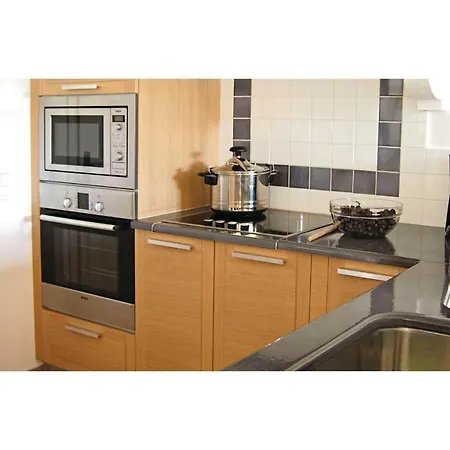 Holiday Maxime St 1509 *